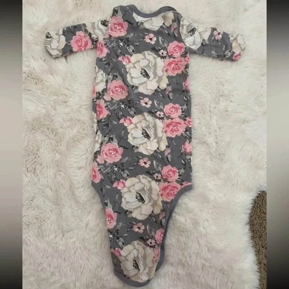 3 Baby girl sleeper cotton gowns set of 3 size 0-3 months